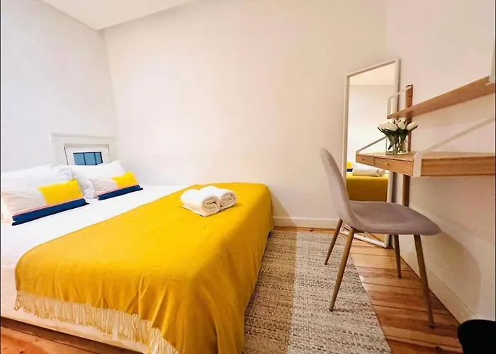 Ourique Center Executive Flat *