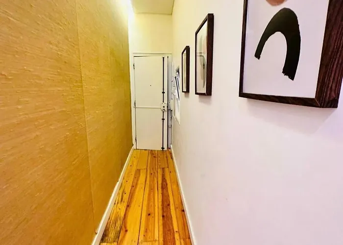 Ourique Center Executive Flat