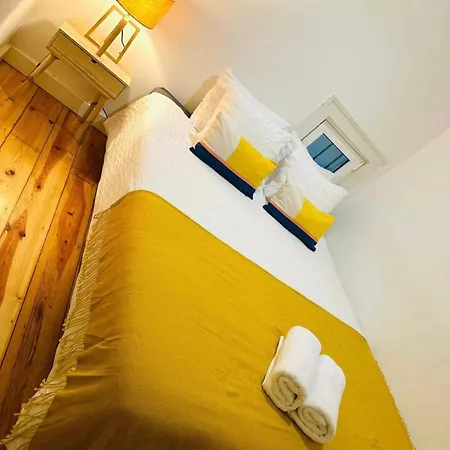 Ourique Center Executive Flat *